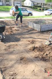 Easy Raised Garden Bed