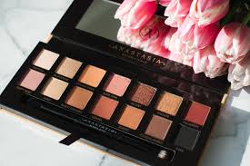 soft glam eyeshadow palette review
