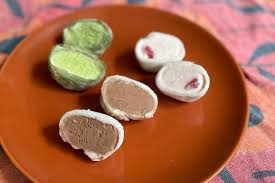 what is mochi ice cream and how is it made