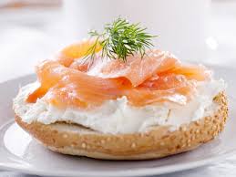 bagel with cream cheese and lox recipe