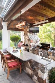 Specialty Outdoor Kitchen Features