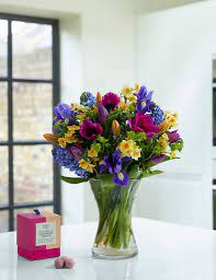 As you probably know mother's day in the uk (sunday 11th march) is quickly approaching. Mother S Day Sunshine Posy Marc De Champagne Chocolate Bundle M S