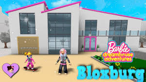 Página da barbie girls eua. Building A Barbie Dreamhouse Adventures House In Bloxburg Roblox Titi Games Youtube