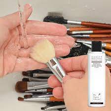 makeup brush sponge cleaning wash