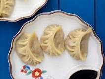 What is a good side dish for dumplings?