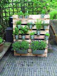 herb garden pallet