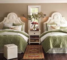 Twin Beds Guest Room