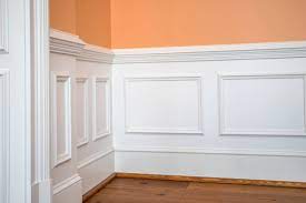 Installing this design feature around corners or on walls that aren't completely level is one thing. Wainscoting Layout Calculator Inch Calculator