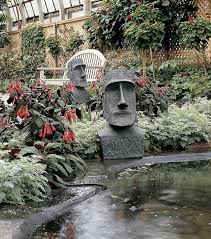 Weird And Unusual Garden Sculptures 16