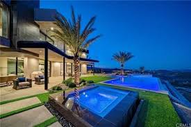 Murrieta CA Luxury Homes and Mansions for Sale | Point2