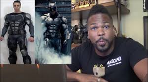 The ben affleck batman workout uses muscle building exercises to get ripped. Ben Affleck Was Bigger Than His Batman Stunt Double Youtube