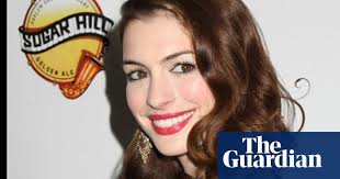 With anne hathaway, jim sturgess, patricia clarkson, tom mison. Why Anne Hathaway Is So Wrong For One Day Anne Hathaway The Guardian