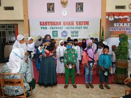 Dengan mencintai anak yatim, kita akan dapat. Santunan Anak Yatim Piatu Desa Ngadimulyo Website Desa Ngadimulyo