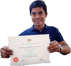 Sijil kemahiran malaysia (skm) adalah sijil yang dikeluarkan oleh jabatan pembangunan kemahiran(jpk) , kementerian sumber manusia bagi program kemahiran yang ditawarkan oleh penyedia latihan samaada awam/swasta. Diploma Sijil Dkm Skm Automotif Jahitan Tuisyen Spm Serta Saham