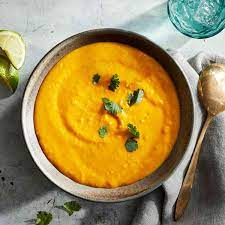 slow cooker curried ernut squash soup