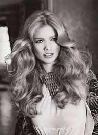 The '70s hair trope as used in popular culture. Retro 70s Editorials Disco Hair 1970s Hairstyles 70s Hair