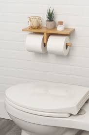 how to place a toilet paper holder