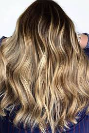 Textural Highlights Are Summer 2019s Hottest Hair Trend