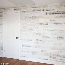 diy reclaimed wood accent wall