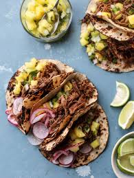 slow cooker barbacoa beef tacos with