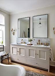 10 Bathroom Vanity Features Pros Always