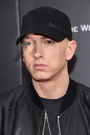 Eminem, marshall mathers in concert in detroit, 2015. Eminem Starportrat News Bilder Gala De