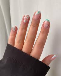 spring inspired nails for 2023
