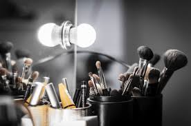 types of makeup vanities in 2020