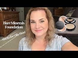 how to use bare minerals foundation