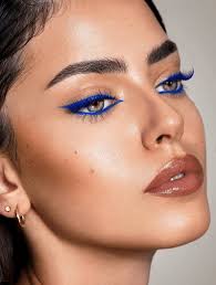 best blue eyeliner looks 10 ways to