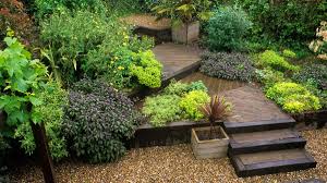 landscaping with railroad ties 10