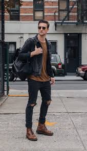 Paired with chelsea boots, this outfit delivers a glamourous yet grungy look. Men S Outfit Inspiration Go Darker For Fall Combinar Ropa Hombre Ropa Casual Hombres Ropa De Moda Hombre