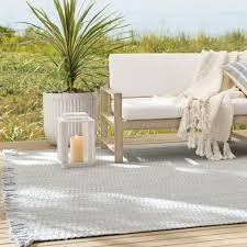 10 Stylish Outdoor Rugs That Are