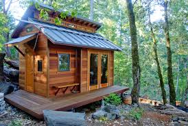This tiny home builder usually constructs its cabin with reclaimed wood, and they conform to the state's building codes. 15 Ingeniously Designed Tiny Cabins For Vacation Or Gateway