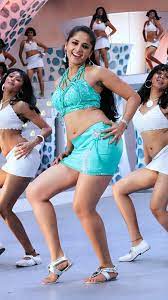 Anushka shetty hot scene edit (thigh show) from alex pandian. Pin On Anushka Shetty