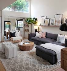 Because of this, you might have diffic. How To Arrange A Living Room With Two Entrances Decoholic