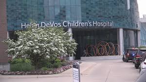 The crash happened about 1:30 p.m. The Doctors Say She S Unbelievable 15 Year Old Injured In Us 131 Crash Recovering At Helen Devos Children S Hospital Wzzm13 Com