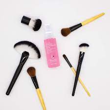 makeup brush cleaner spray