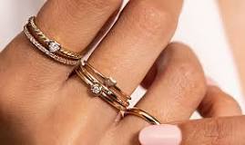 does-stacking-rings-cause-damage