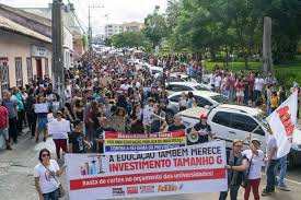 Educação não é uma prioridade política do governador da Bahia, Rui Costa  (PT) | Jornalistas Livres