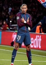 During the course of his youth career, his performance in the clairefontaine academy was phenomenal. Poster Kylian Mbappe Celebration Psg Wall Art 04 Amazon De Alle Produkte