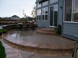 choose concrete stamping or staining