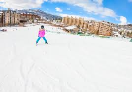 5 best family ski resorts in colorado