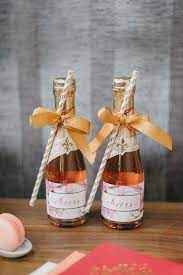 9 Best Alcohol Wedding Favours Your