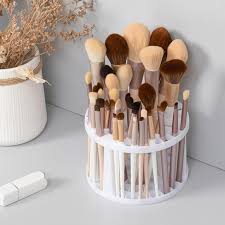makeup brush storage rack with large