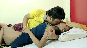 Indian Hot Cute Teen XXX Sex with Bachelor Boy! Indian Teen Sex -  XVIDEOS.COM
