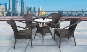 wicker garden chair set with table for
