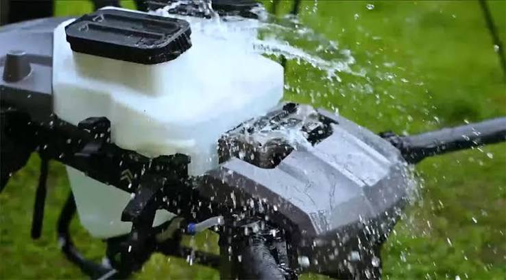 Z50 Agriculture Drone – 50L Tank & Spraying System