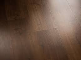 vinyl vs laminate flooring which is