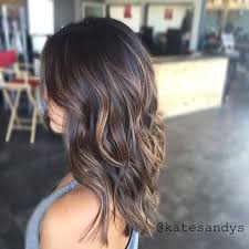 And what makes them even better is when they are paired with layers. 50 Pretty Chic Medium Lenght Hairstyles For 2020